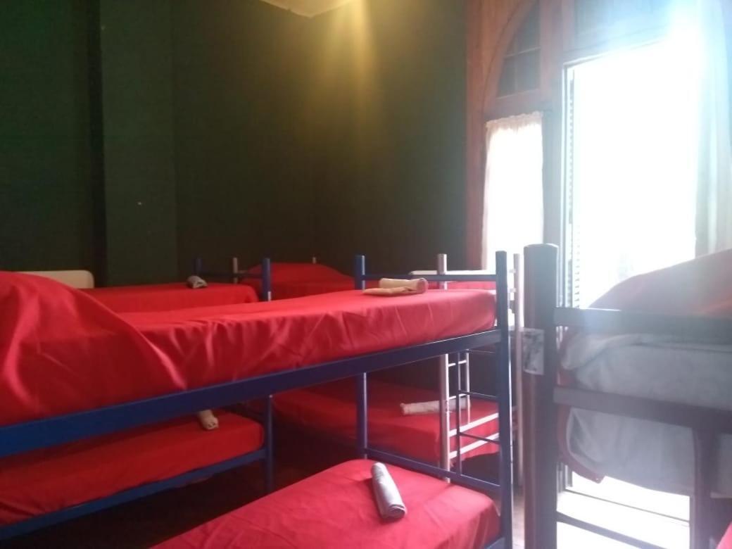Mi Independencia Hostel Мендоса Екстериор снимка
